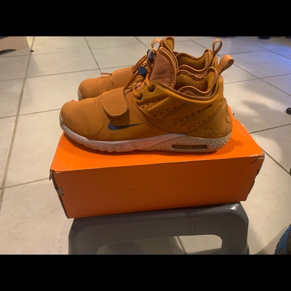 Nike Airmax Trainer 1 learners - Picture 3 of 6